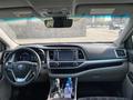 Toyota Highlander 2019 годаүшін16 500 000 тг. в Алматы – фото 11