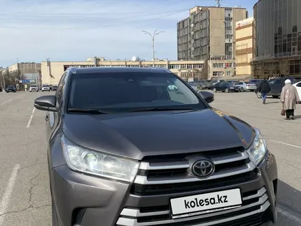 Toyota Highlander 2019 года за 16 500 000 тг. в Алматы – фото 3