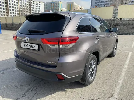 Toyota Highlander 2019 года за 16 500 000 тг. в Алматы – фото 7