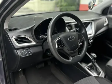 Hyundai Accent 2023 года за 7 600 000 тг. в Костанай – фото 15
