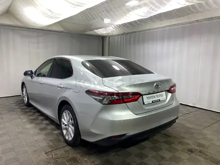 Toyota Camry Prestige 2023 года за 15 600 000 тг. в Алматы – фото 2