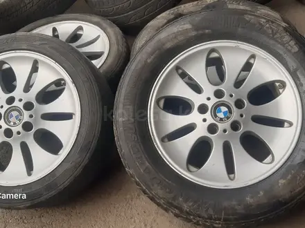 ОРИГИНАЛ BMW (тройка) Диски шины 215/50/17 за 150 000 тг. в Алматы – фото 4