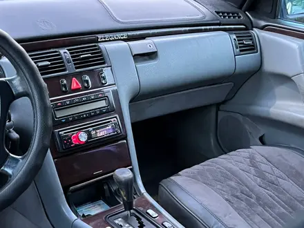 Mercedes-Benz E 280 1996 года за 3 500 000 тг. в Алматы – фото 8