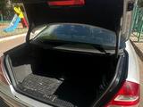 Mercedes-Benz E 240 2002 года за 3 400 000 тг. в Астана