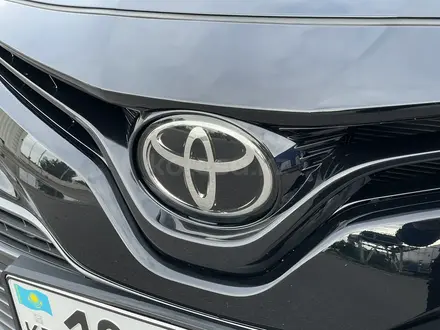 Toyota Camry 2020 года за 17 000 000 тг. в Астана – фото 8