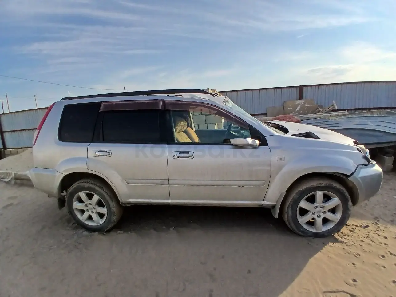 Nissan X-Trail, 2005