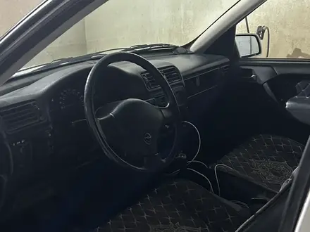 Opel Vectra 1993 года за 1 700 000 тг. в Актобе – фото 2