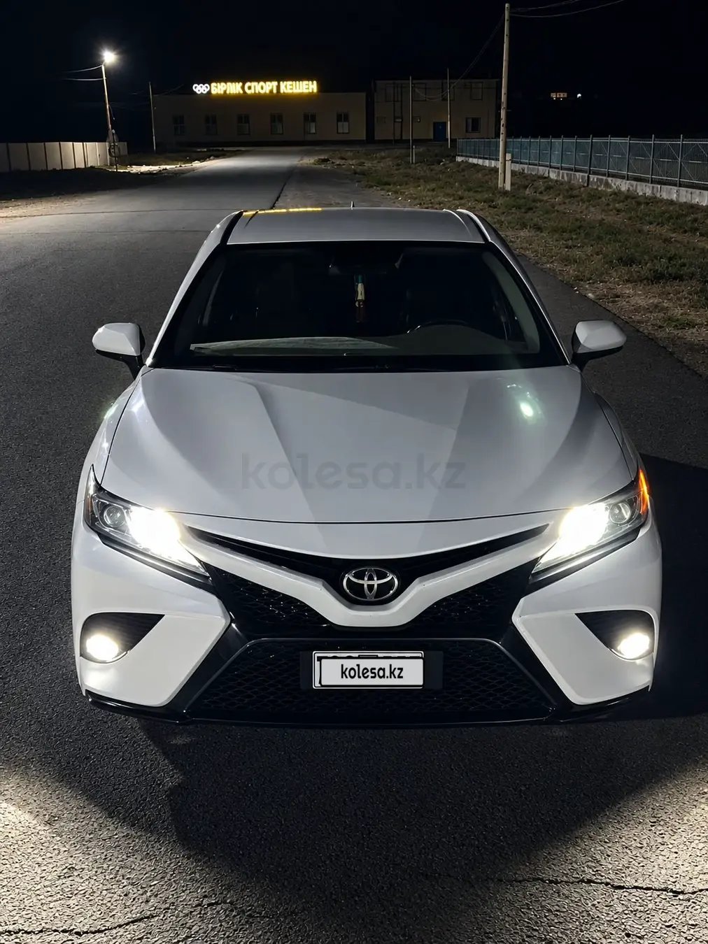 Toyota Camry, 2018