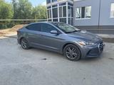 Hyundai Elantra 2017 года за 5 500 000 тг. в Уральск