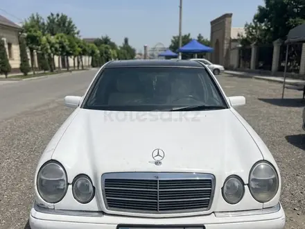 Mercedes-Benz E 230 1996 года за 1 850 000 тг. в Шымкент – фото 2
