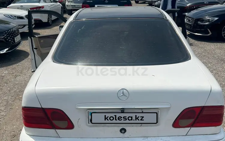 Mercedes-Benz E 230 1996 года за 1 850 000 тг. в Шымкент