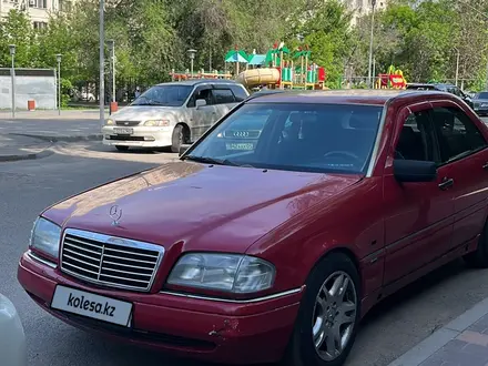 Mercedes-Benz C 220 1995 годаүшін2 200 000 тг. в Алматы