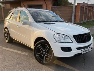 Mercedes-Benz ML 500