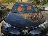 Toyota RAV4 2019 года за 13 500 000 тг. в Павлодар