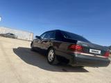 Mercedes-Benz E 300 1994 годаfor2 300 000 тг. в Жанаозен – фото 4