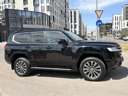 Toyota Land Cruiser 2024 года за 49 900 000 тг. в Астана – фото 2