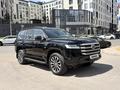 Toyota Land Cruiser 2024 года за 49 900 000 тг. в Астана