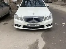 Mercedes-Benz E-Class, 2010