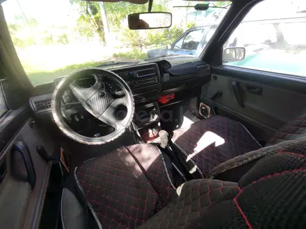 Volkswagen Golf 1989 года за 600 000 тг. в Караганда – фото 5