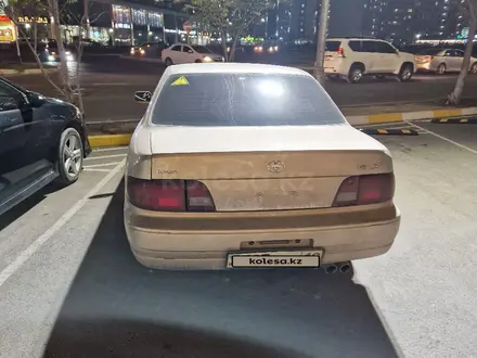 Toyota Camry 1996 года за 2 500 000 тг. в Актау – фото 2