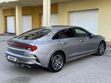 Kia K5 2022 года за 10 800 000 тг. в Актобе – фото 5