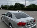 Volkswagen Passat 2013 годаfor4 600 000 тг. в Актобе – фото 6