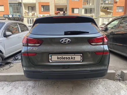 Hyundai i30 2023 года за 9 300 000 тг. в Алматы – фото 2