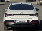 Hyundai Elantra 2024 года за 7 950 000 тг. в Астана – фото 4
