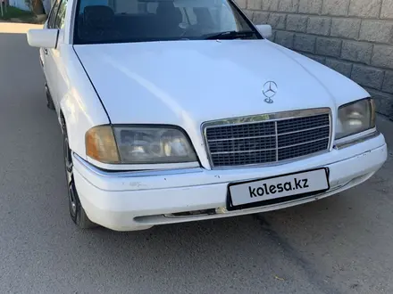 Mercedes-Benz C 220 1993 года за 1 500 000 тг. в Алматы – фото 2