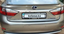 Lexus ES 300h 2017 года за 14 800 000 тг. в Шымкент – фото 4