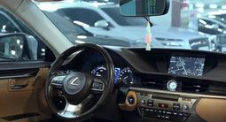Lexus ES 300h 2017 года за 14 800 000 тг. в Шымкент – фото 5