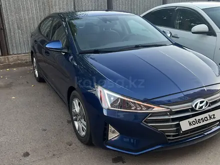 Hyundai Elantra 2019 года за 8 500 000 тг. в Астана – фото 3