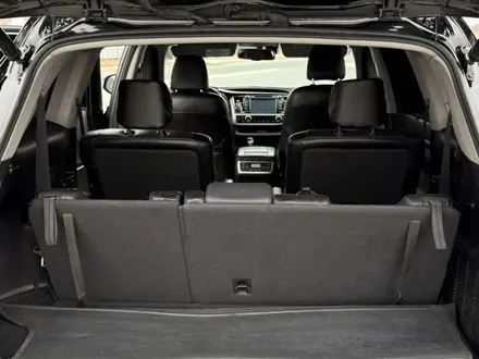 Toyota Highlander 2016 года за 11 100 000 тг. в Атырау – фото 27