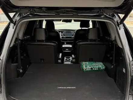 Toyota Highlander 2016 года за 11 100 000 тг. в Атырау – фото 28