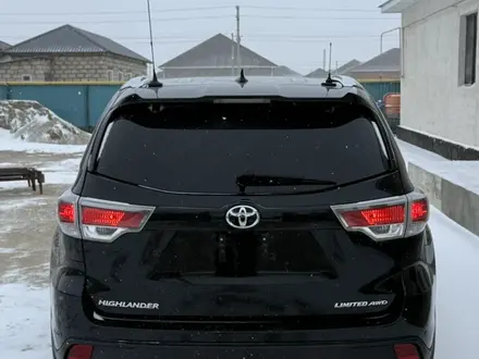 Toyota Highlander 2016 года за 11 100 000 тг. в Атырау – фото 37