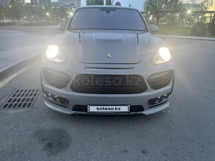 Porsche Cayenne 2011 года за 20 000 000 тг. в Алматы – фото 2