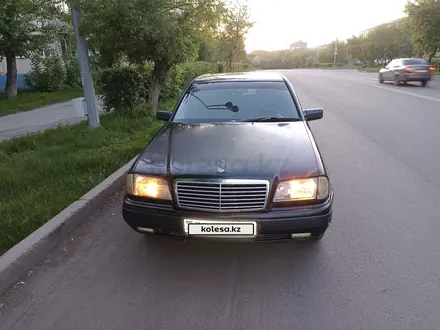 Mercedes-Benz C 180 1994 годаүшін1 499 000 тг. в Петропавловск