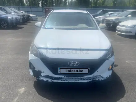 Hyundai Accent 2021 года за 4 705 600 тг. в Алматы