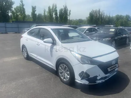 Hyundai Accent 2021 года за 4 705 600 тг. в Алматы – фото 5