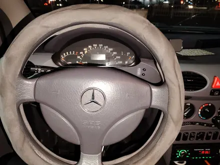 Mercedes-Benz A 140 2002 года за 2 900 000 тг. в Петропавловск – фото 13