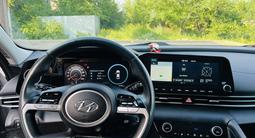 Hyundai Elantra 2023 года за 8 700 000 тг. в Уральск – фото 5