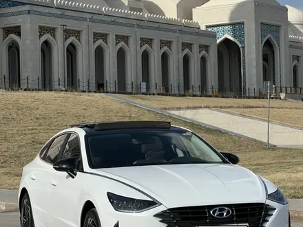 Hyundai Sonata 2023 года за 13 700 000 тг. в Астана – фото 3
