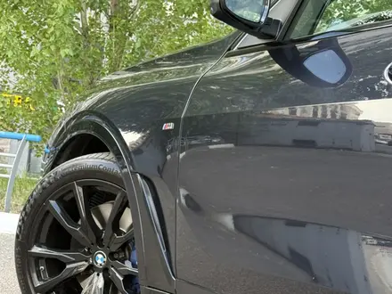 BMW X7 2022 года за 47 000 000 тг. в Астана – фото 14