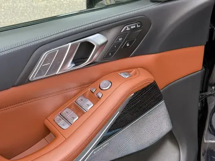 BMW X7 2022 года за 47 000 000 тг. в Астана – фото 20