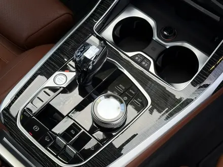 BMW X7 2022 года за 47 000 000 тг. в Астана – фото 25