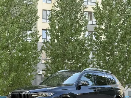 BMW X7 2022 года за 47 000 000 тг. в Астана – фото 6