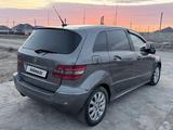 Mercedes-Benz B 170 2007 годаүшін2 000 000 тг. в Атырау – фото 3