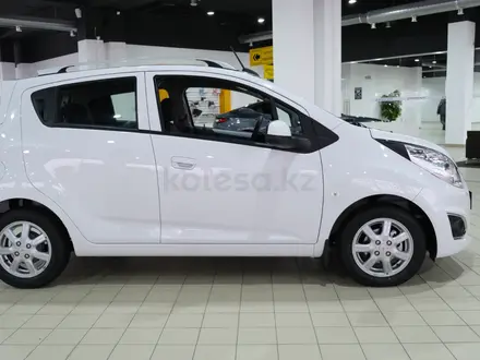 Chevrolet Spark Optimum AT 2023 года за 5 590 000 тг. в Караганда – фото 3