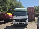 Mercedes-Benz  Actros 2001 годаүшін7 000 000 тг. в Алматы