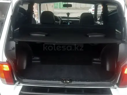 ВАЗ (Lada) Lada 2121 2017 года за 3 800 000 тг. в Тараз – фото 9